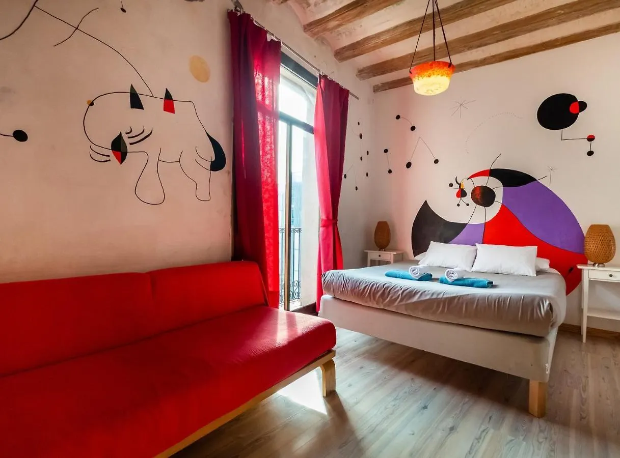 Apartamentos El Pintor Barcelona Apartment