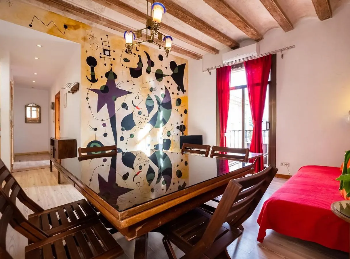Apartamentos El Pintor Barcelona Spain